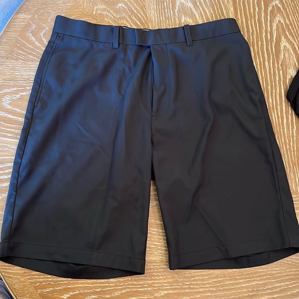 Callaway golf shorts black NWOT
